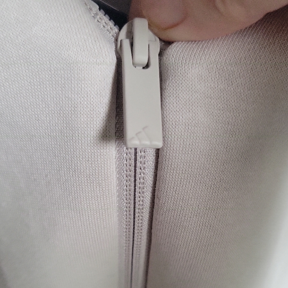 Adidas Off-White Casual Zip Jacket - Picture 4 of 13
